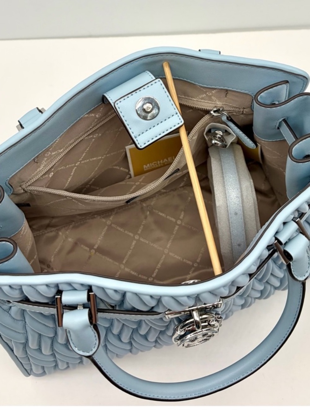 Michael Kors Hamilton Medium Satchel Crossbody Bag Pale Blue NWT - Picture 7 of 12